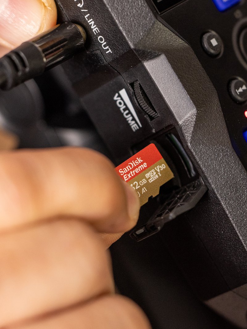 feature_SDcard_1