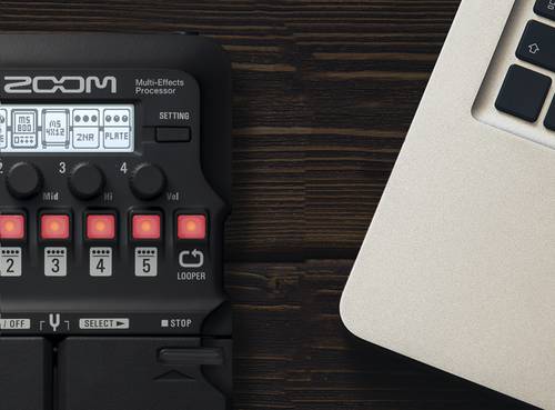 g1 pedal with laptop