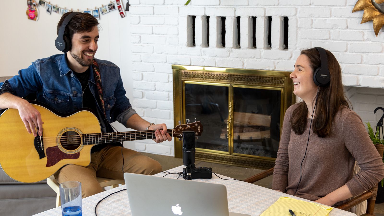 songwriter and podcaster working together with the ZUM-2 USB Podcast Mic Pack