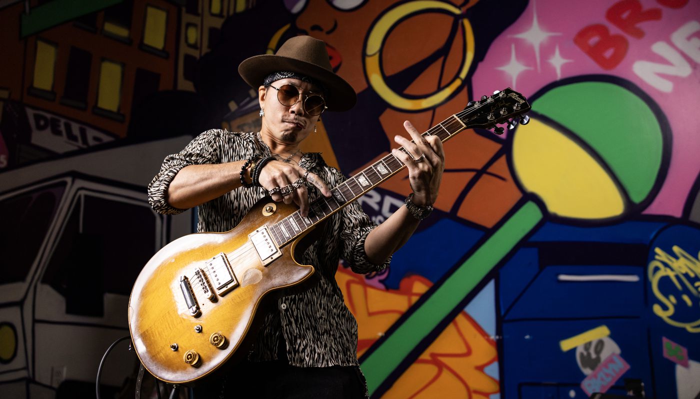 Guitar player