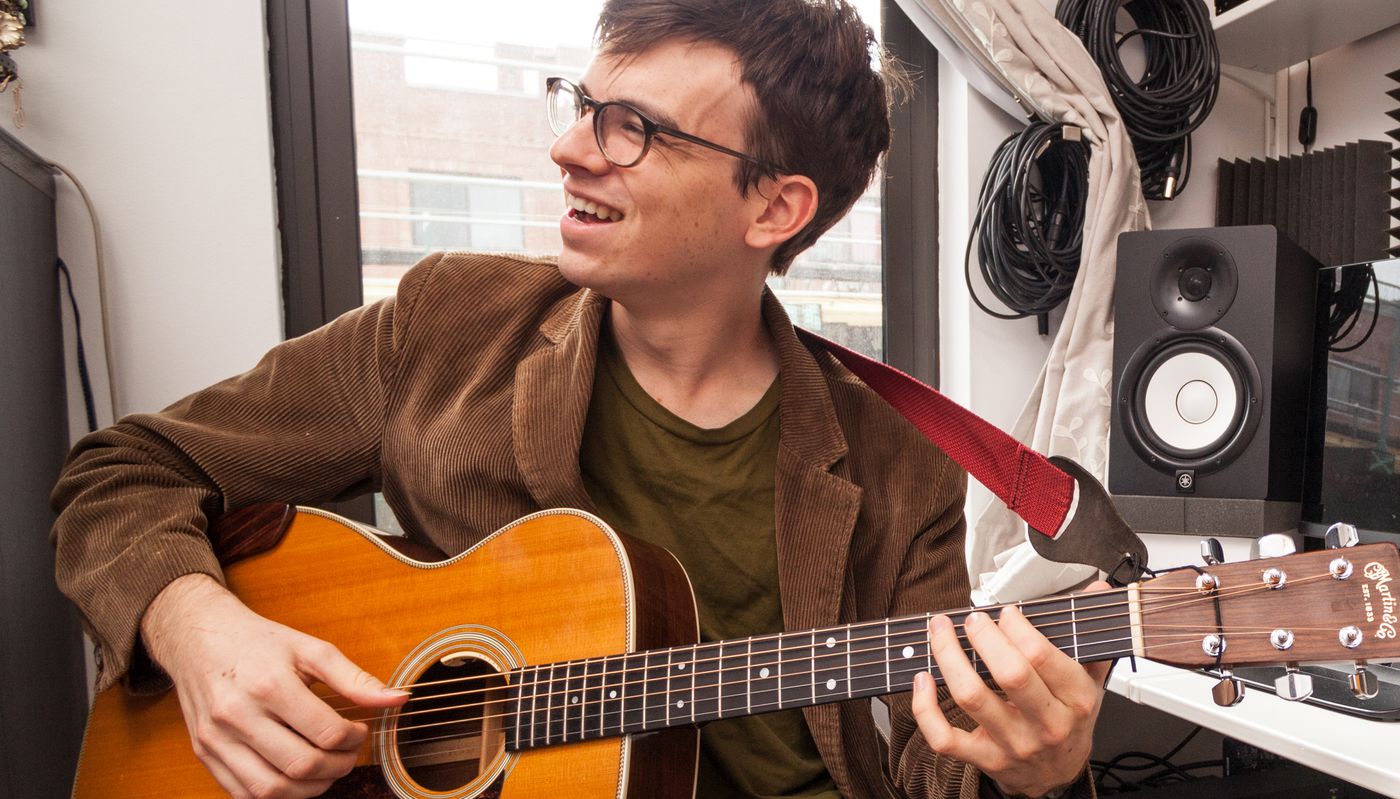 Josh Turner with Guitar