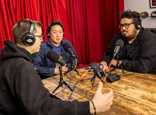 podcasters using a H6essential to record their podcast