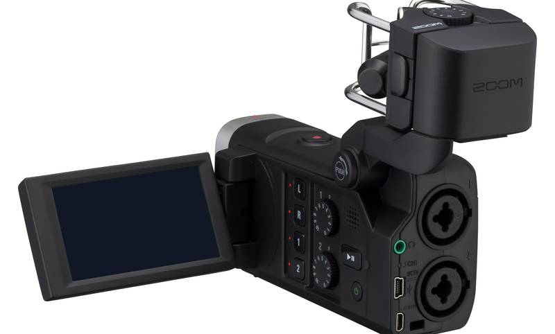 Q8 back angle