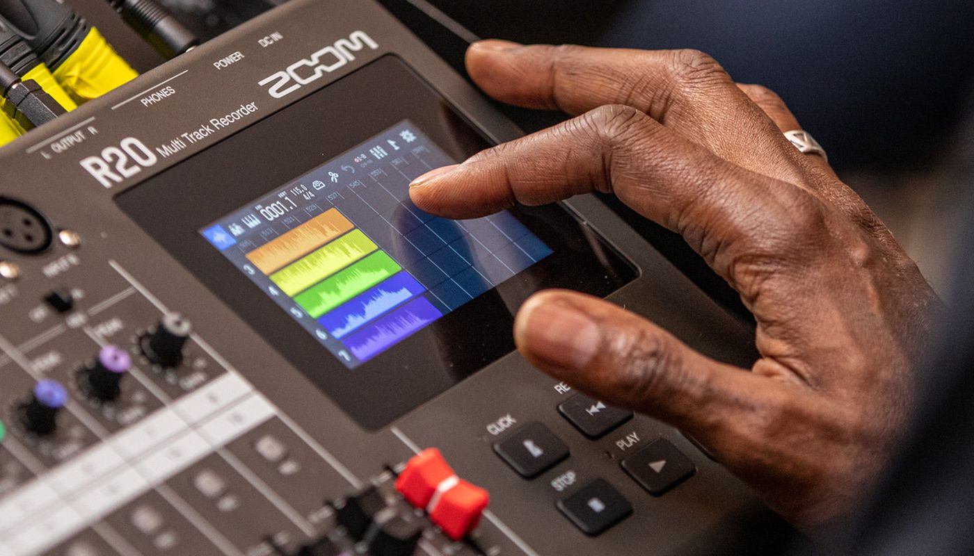 R20 touchscreen